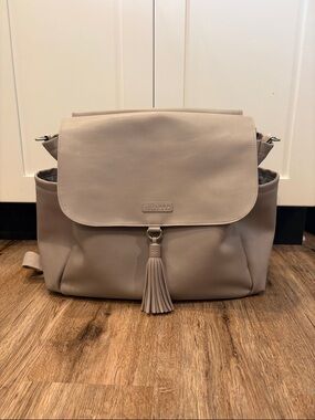 Skip hop travel diaper bag